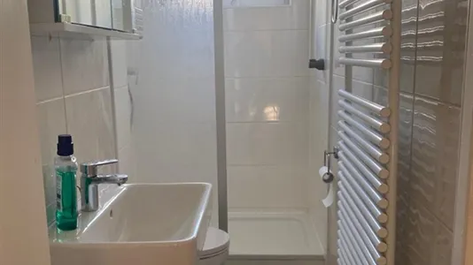 Rooms in Berlin Charlottenburg-Wilmersdorf - photo 5