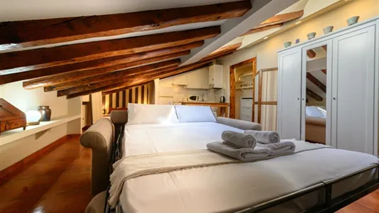 Apartments in Madrid Centro - photo 6