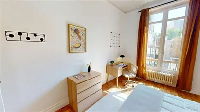 Room for rent in Paris 17ème arrondissement, Paris