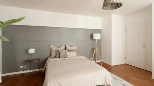 Rooms in Saint-Denis - photo 4