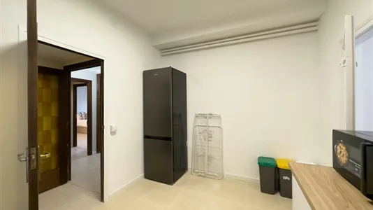 Rooms in Barcelona Les Corts - photo 10