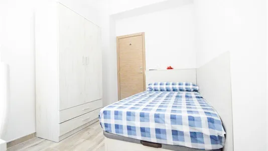 Rooms in Valencia Algirós - photo 4