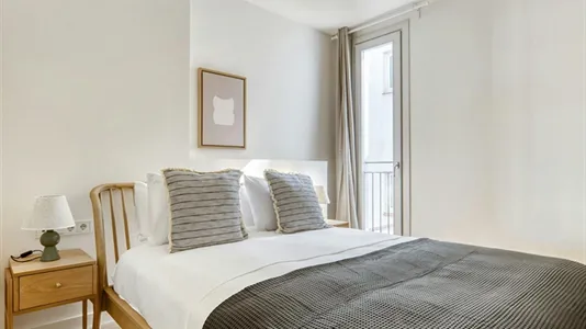 Apartments in Barcelona Eixample - photo 10