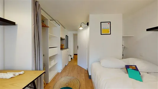 Rooms in Marseille 4ème arrondissement - photo 5