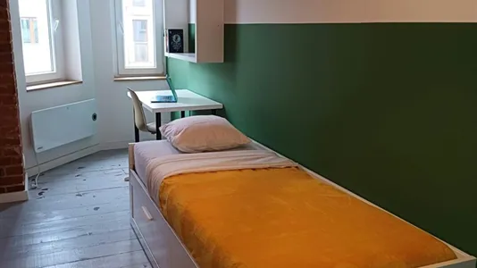 Rooms in Wrocław - photo 2