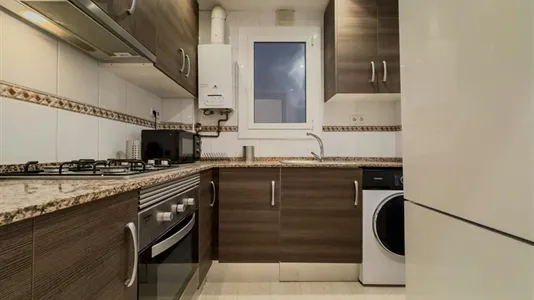 Rooms in L'Hospitalet de Llobregat - photo 6