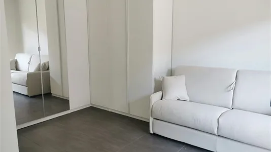 Apartments in Sesto San Giovanni - photo 5