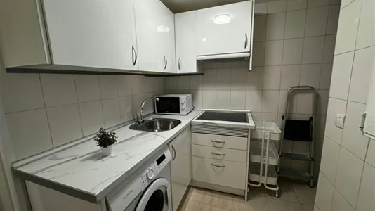 Houses in Madrid Chamberí - photo 10