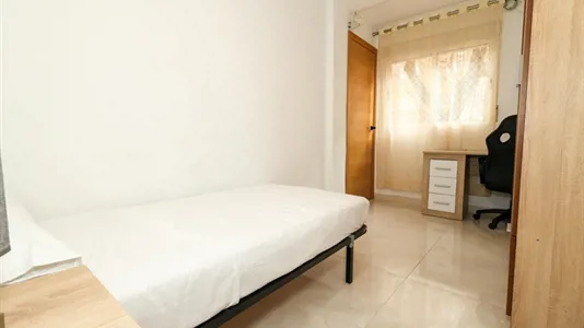 Rooms in Alboraya - photo 1