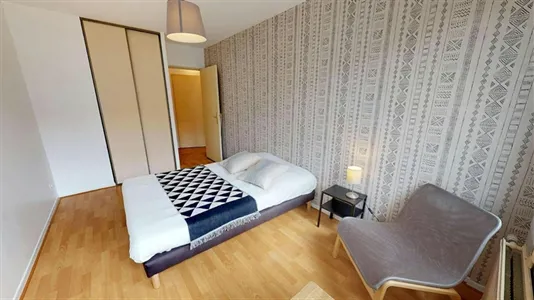 Rooms in Lyon - photo 3