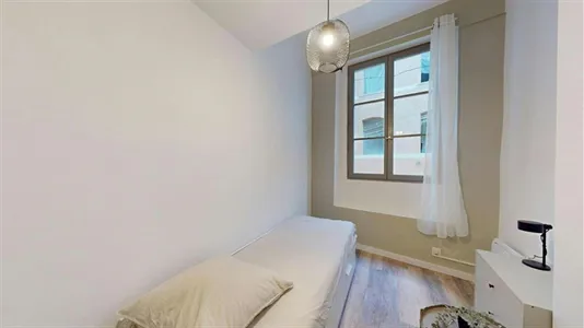 Rooms in Toulon - photo 2