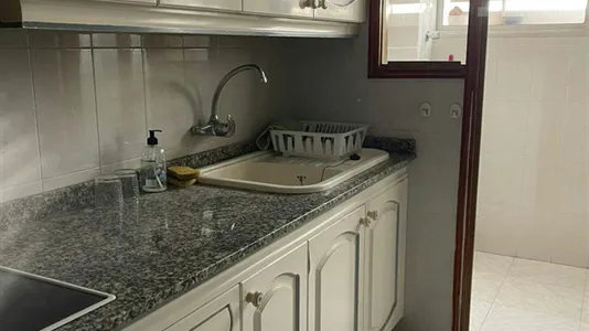 Rooms in Las Palmas de Gran Canaria - photo 4