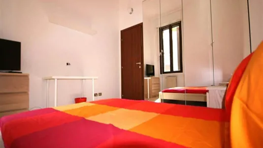 Rooms in Milano Zona 4 - Vittoria, Forlanini - photo 1