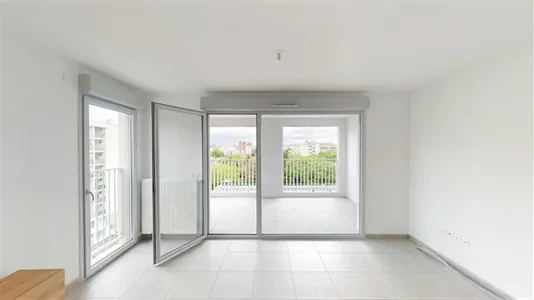 Apartments in Toulouse - photo 1