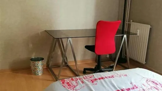 Apartments in Pontoise - photo 7