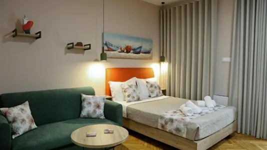 Apartments in Piraeus - photo 2