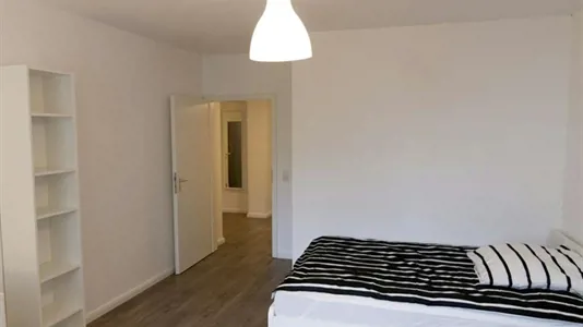 Rooms in Dusseldorf - photo 1