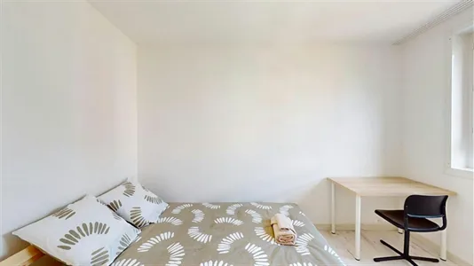 Rooms in Orléans - photo 3