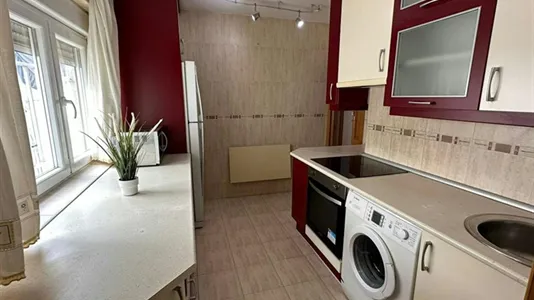 Rooms in Alcalá de Henares - photo 9