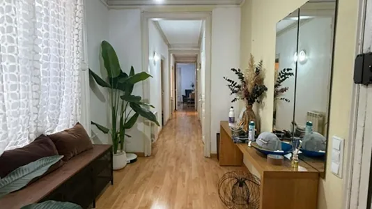 Rooms in Barcelona Eixample - photo 6