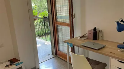Room for rent in Milano Zona 8 - Fiera, Gallaratese, Quarto Oggiaro, Milan