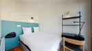 Room for rent, Paris 17ème arrondissement, Paris, &lt;span class=&quot;blurred street&quot; onclick=&quot;ProcessAdRequest(13804894)&quot;&gt;&lt;span class=&quot;hint&quot;&gt;See streetname&lt;/span&gt;[xxxxxxxxxxxxx]&lt;/span&gt;