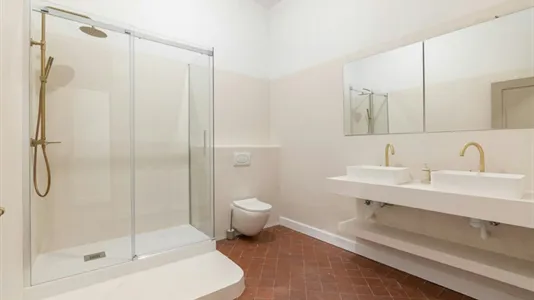 Rooms in Barcelona Ciutat Vella - photo 6