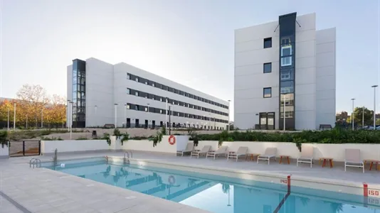 Rooms in Pozuelo de Alarcón - photo 9