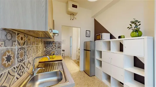 Rooms in Brescia - photo 9