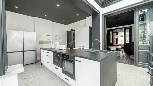 Rooms in Charleroi - photo 5