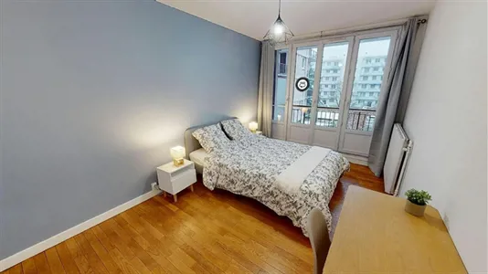 Rooms in Grenoble - photo 1