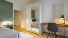 Room for rent, Frankfurt (region), &lt;span class=&quot;blurred street&quot; onclick=&quot;ProcessAdRequest(9661905)&quot;&gt;&lt;span class=&quot;hint&quot;&gt;See streetname&lt;/span&gt;[xxxxxxxxxxxxx]&lt;/span&gt;