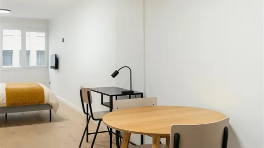 Apartments in Nanterre - photo 6