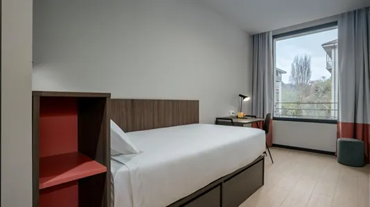 Rooms in Santiago de Compostela - photo 2