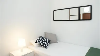 Room for rent in Barcelona Gràcia, Barcelona