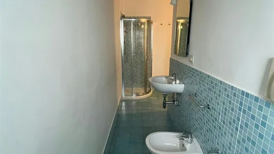 Rooms in Bari - photo 4