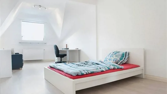 Rooms in Dortmund - photo 2