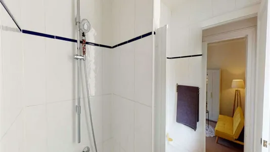 Rooms in Paris 17ème arrondissement - photo 8