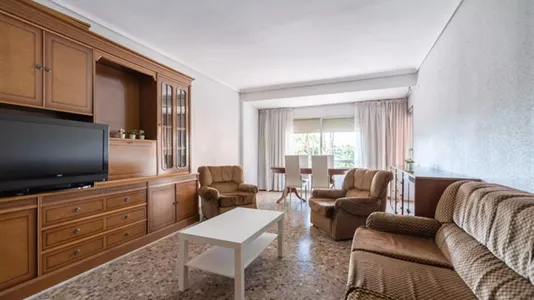 Rooms in Castellón de la Plana/Castelló de la Plana - photo 5