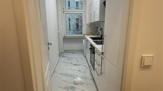 Apartments in Berlin Charlottenburg-Wilmersdorf - photo 6