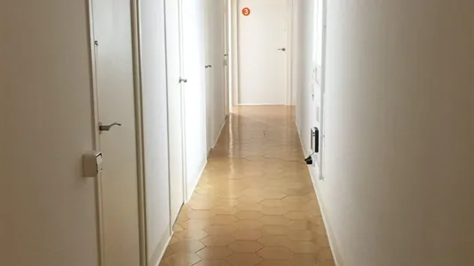 Rooms in Barcelona Eixample - photo 9