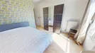 Room for rent, Lyon, Auvergne-Rhône-Alpes, &lt;span class=&quot;blurred street&quot; onclick=&quot;ProcessAdRequest(13331485)&quot;&gt;&lt;span class=&quot;hint&quot;&gt;See streetname&lt;/span&gt;[xxxxxxxxxxxxx]&lt;/span&gt;