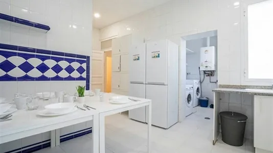 Rooms in Madrid Centro - photo 8