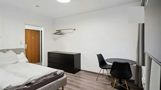 Apartments in Frankfurt West - photo 2