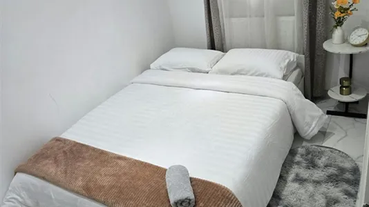 Rooms in Charleroi - photo 3