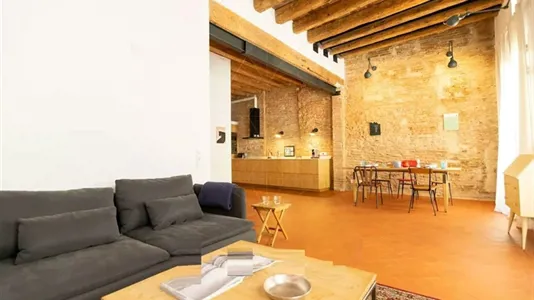 Apartments in Barcelona Ciutat Vella - photo 1