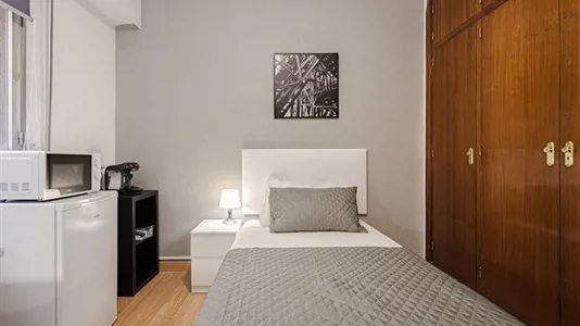 Rooms in Alcalá de Henares - photo 1