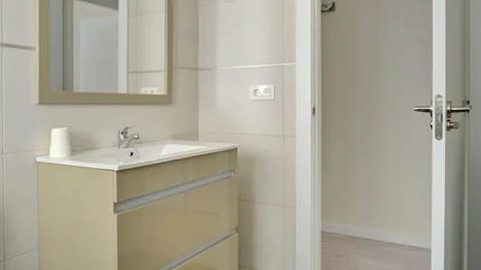 Rooms in Zaragoza - photo 8