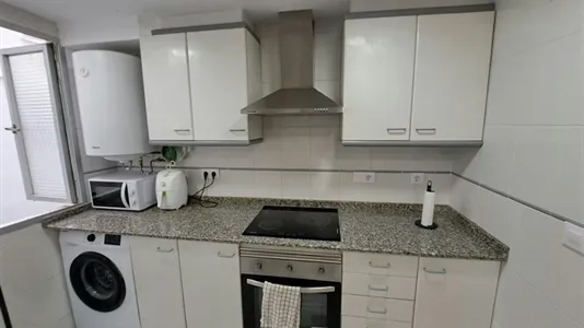 Rooms in Tavernes Blanques - photo 9