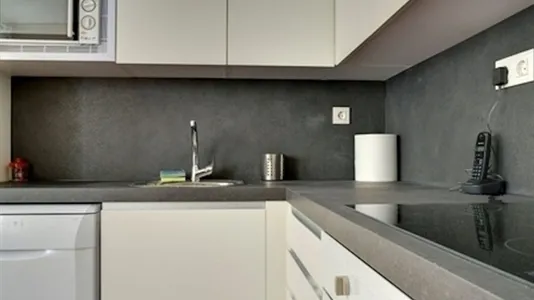 Rooms in Zaragoza - photo 9